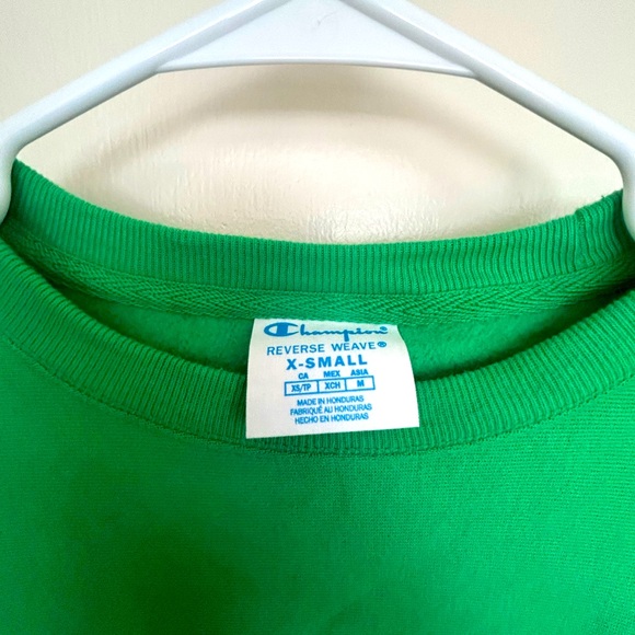 Champion Green Sweatshirt - Picture 3 of 3